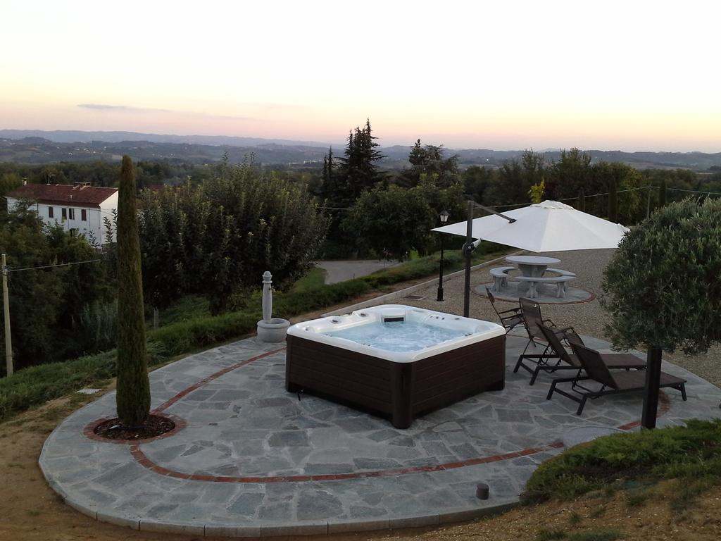 B&B Cascina Bellavista Tigliole Exterior photo